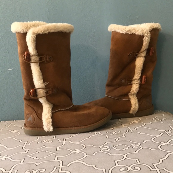 Airwalk boots - Picture 1 of 4